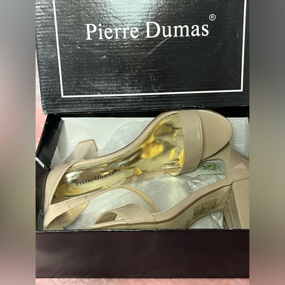 Pierre Dumas 8.5 beige strappy sandal 8.5 w/ 3” heel - Picture 3 of 9